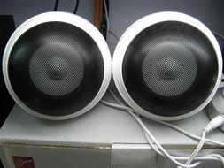 九色音箱旋转彩灯